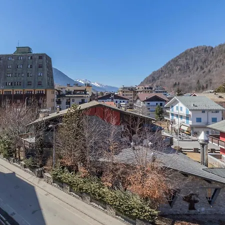 Europa Master Guest * Aprica